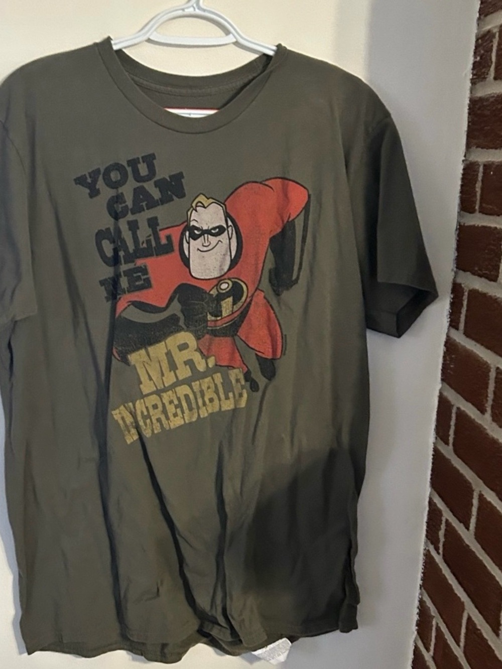 Disney Size XL Mr. Incredible Graphic Tee Super Dad Fathers Day Incredibles Dad